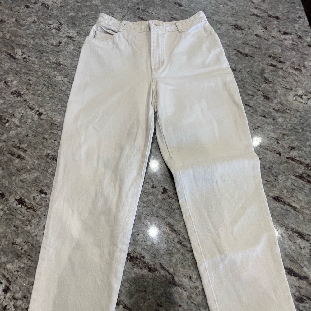 BONGO White high-waisted straight-leg jeans #highwaistedjeans